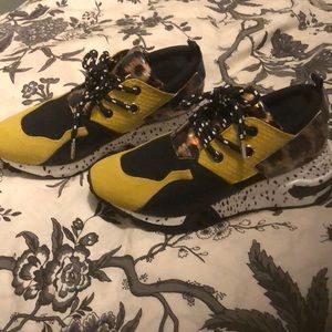 Steve Madden Sneaker